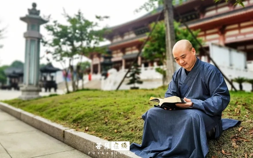 摄影-关门闭寺百余天,各大寺院僧众实修生活集锦 摄影-关门闭寺百余天,各大寺院僧众实修生活集锦