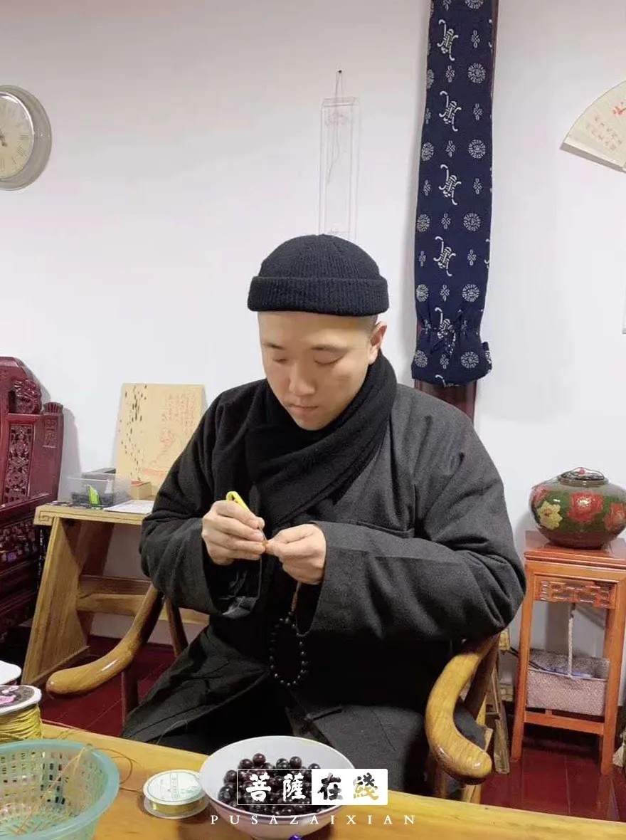 摄影-关门闭寺百余天,各大寺院僧众实修生活集锦 摄影-关门闭寺百余天,各大寺院僧众实修生活集锦