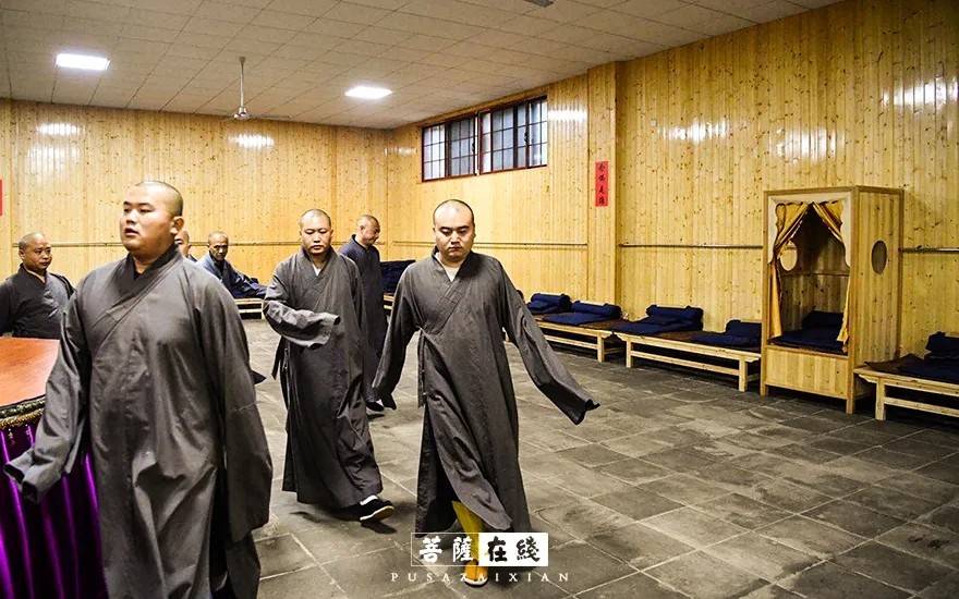摄影-关门闭寺百余天,各大寺院僧众实修生活集锦 摄影-关门闭寺百余天,各大寺院僧众实修生活集锦