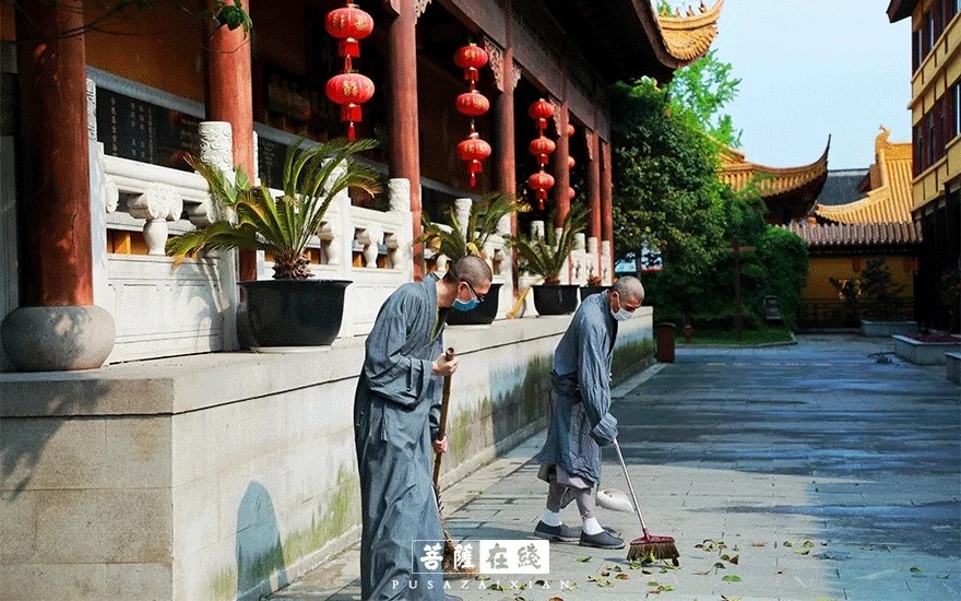 摄影-关门闭寺百余天,各大寺院僧众实修生活集锦 摄影-关门闭寺百余天,各大寺院僧众实修生活集锦