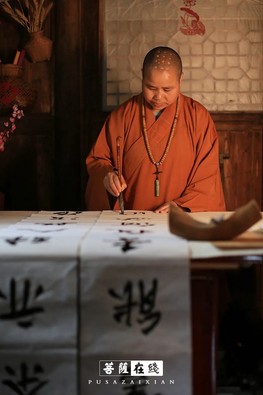 摄影-关门闭寺百余天,各大寺院僧众实修生活集锦 摄影-关门闭寺百余天,各大寺院僧众实修生活集锦