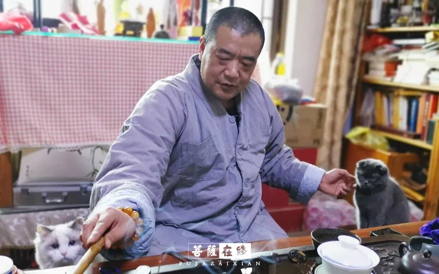 摄影-关门闭寺百余天,各大寺院僧众实修生活集锦 摄影-关门闭寺百余天,各大寺院僧众实修生活集锦