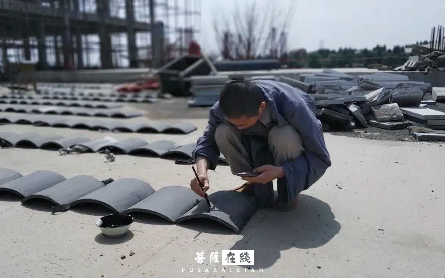摄影-关门闭寺百余天,各大寺院僧众实修生活集锦 摄影-关门闭寺百余天,各大寺院僧众实修生活集锦