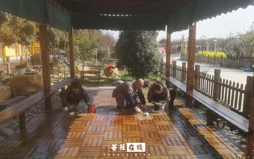 摄影-关门闭寺百余天,各大寺院僧众实修生活集锦 摄影-关门闭寺百余天,各大寺院僧众实修生活集锦
