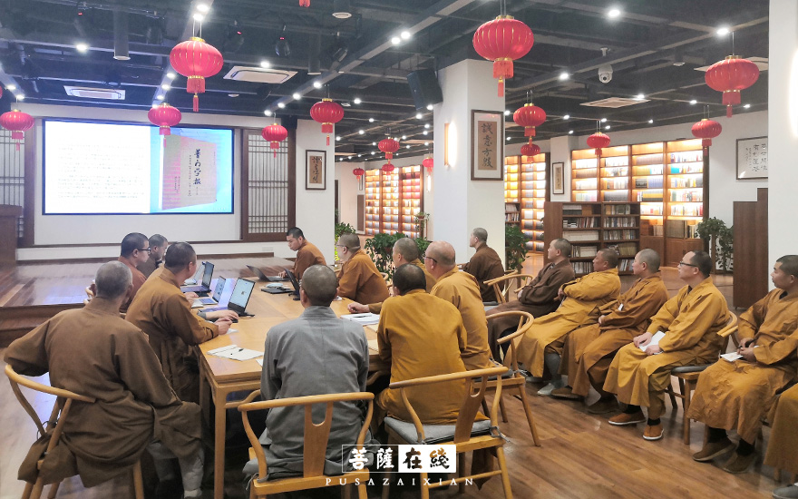 摄影-关门闭寺百余天,各大寺院僧众实修生活集锦 摄影-关门闭寺百余天,各大寺院僧众实修生活集锦