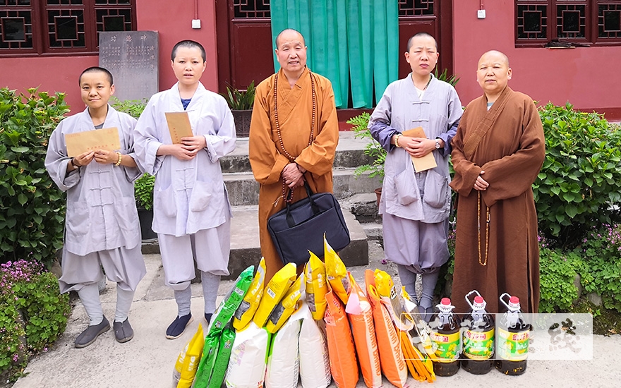 佛教-汉中市勉县佛教协会慰问辖区受疫情影响寺院