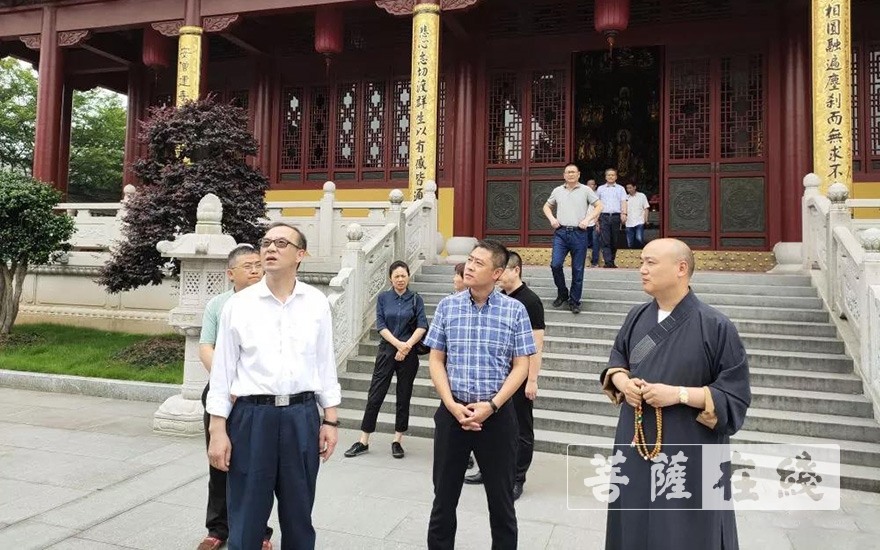 佛教-嘉兴市民宗局副局长马继宁一行前往安康寺调研