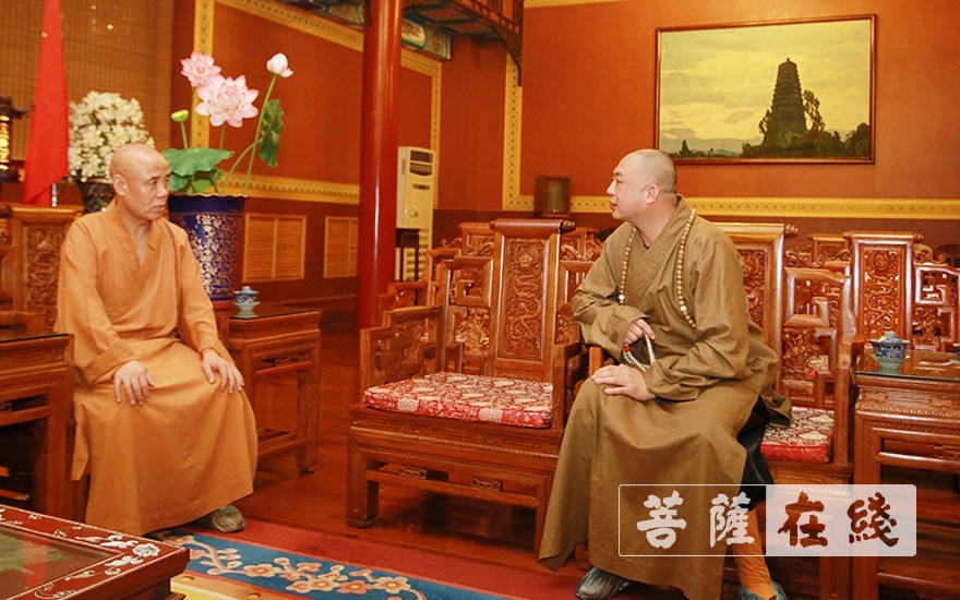常君-二十年，在峭壁上建道场的法师：我只是由此岸尾登彼岸