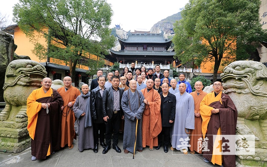 常君-二十年，在峭壁上建道场的法师：我只是由此岸尾登彼岸