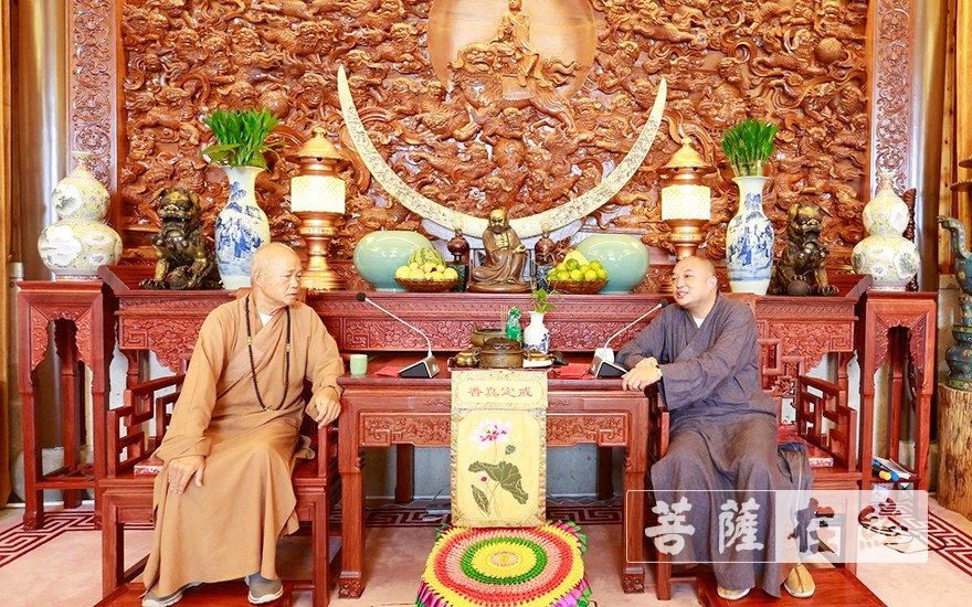 常君-二十年，在峭壁上建道场的法师：我只是由此岸尾登彼岸