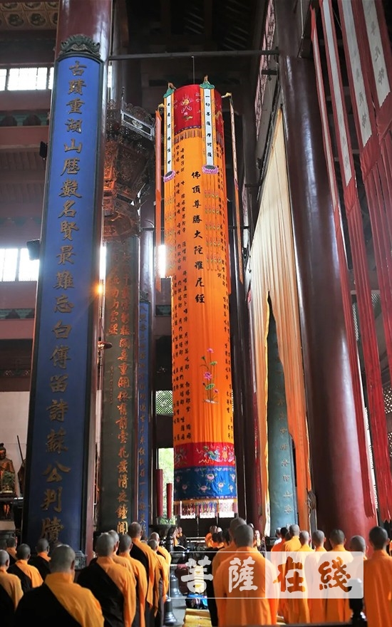 灵隐寺-杭州灵隐寺有序恢复开放第一天 举行升国旗仪式