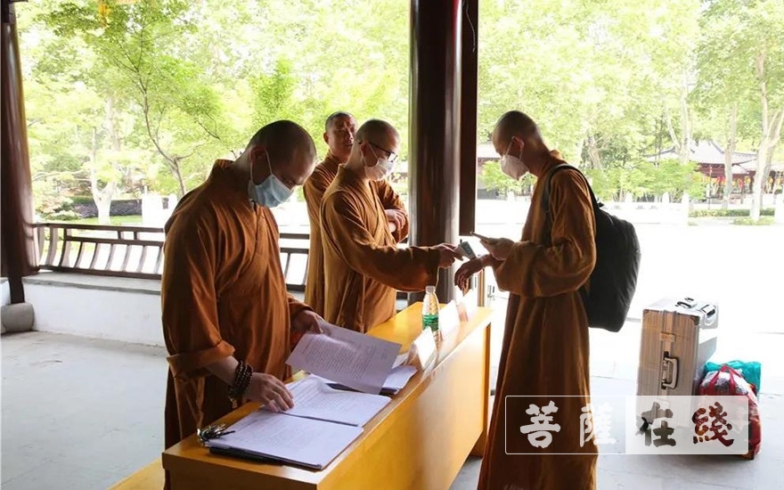 栖霞山-开学啦！中国佛学院栖霞山分院学僧报到