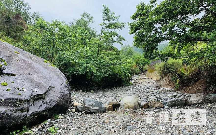 崇圣寺-大理崇圣寺积极开展“安全生产月”活动  筑牢安全防线
