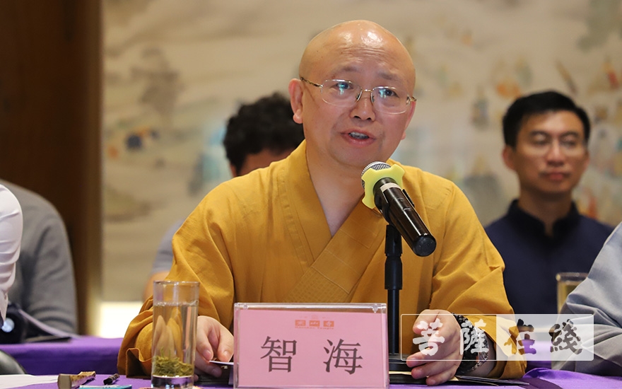 研究生-江苏佛学院寒山学院举行首届研究生开题报告会