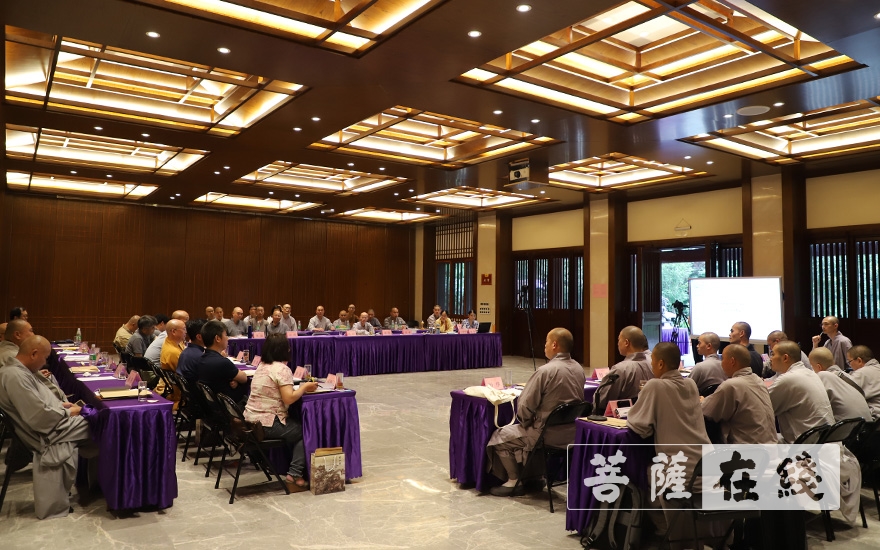研究生-江苏佛学院寒山学院举行首届研究生开题报告会