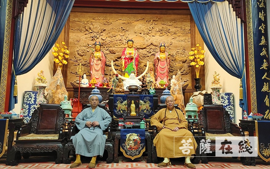普陀山-普陀山普济禅寺召开全体执事会议