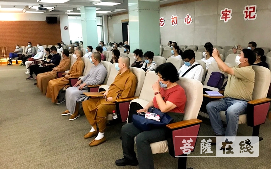 疫情-上海市闵行区民宗办召开宗教场所常态化疫情防控工作培训会