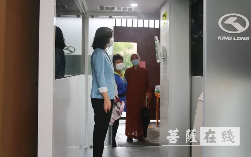 宁国-上海宁国禅寺恢复开放首日 各项活动安全有序开展