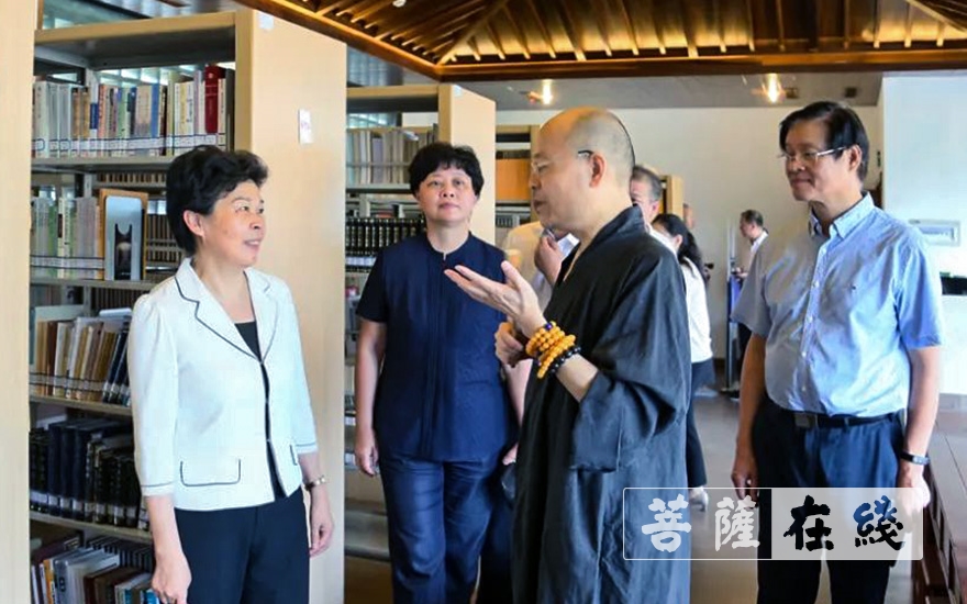 葛慧君-浙江省政协主席葛慧君赴杭州佛学院调研宗教工作
