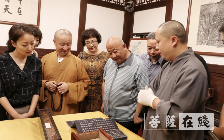 宝光寺-成都市政协副主席里赞一行赴宝光寺调研宗教场所公共服务建设