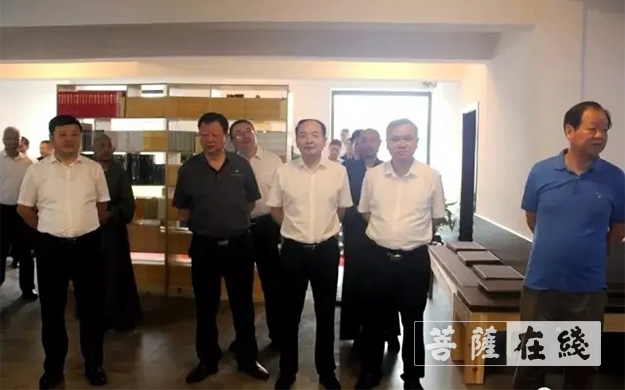 时政-海安市委副书记张浩一行赴报本禅寺开展调研工作