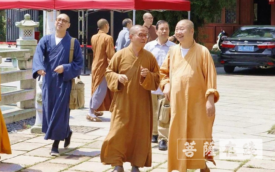佛教-浙江省佛教协会专题调研组一行前往温州头陀寺参观调研