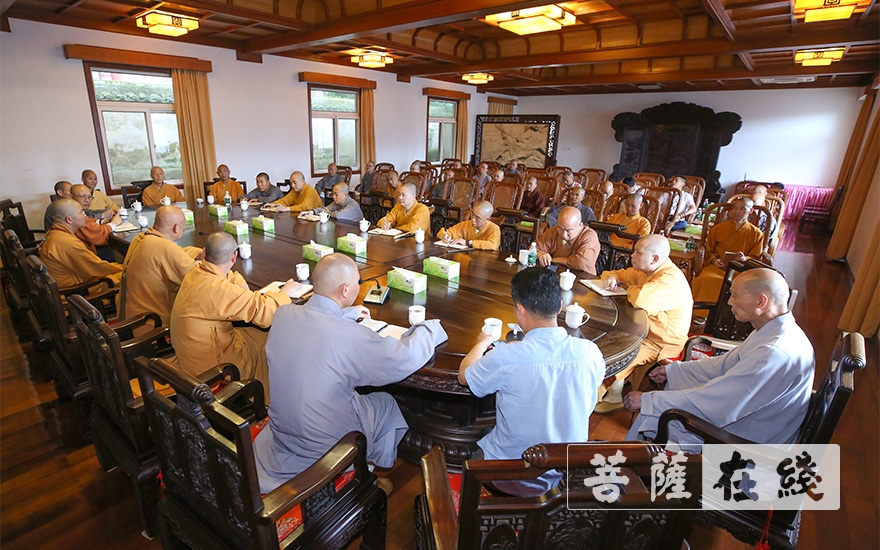 普陀山-普陀山佛教协会召开全山寺院（单位）负责人安全工作会议
