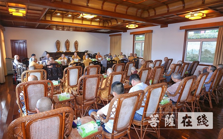 普陀山-普陀山佛教协会召开全山寺院（单位）负责人安全工作会议
