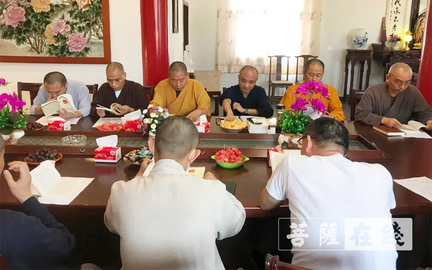 佛教-景德镇市佛教协会召开会长会议
