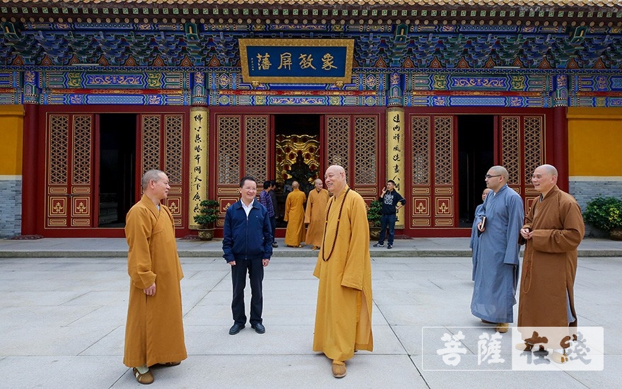 佛教-道慈大和尚一行赴宝陀讲寺、法雨禅寺等检查香会期安全工作