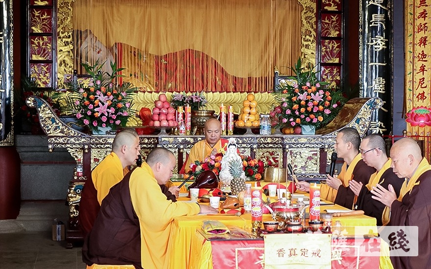出家-徐州兴化禅寺圆满举行 观音菩萨出家七咏日法会