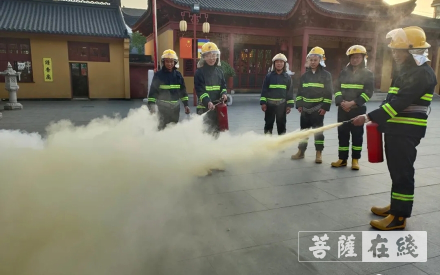 安全培训-增强火灾防范意识 安康寺消防小组开展消防安全培训