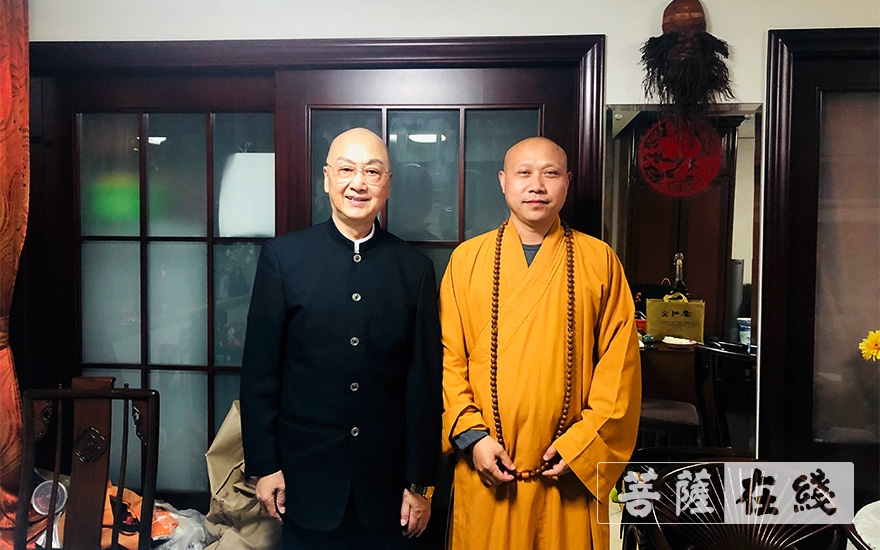 乔榛-国家级表演艺术家乔榛向上虞区通泽寺赠送手抄《心经》