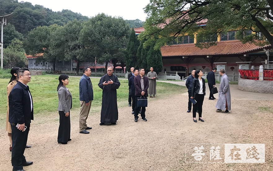 时政-湘潭市统战部部长杨真平一行赴龙兴寺调研指导工作