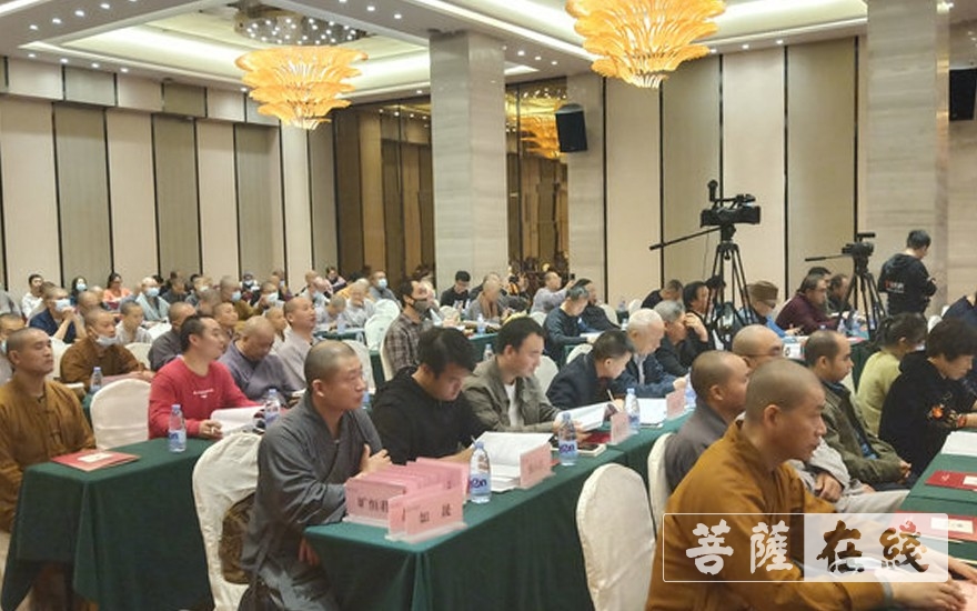 佛教-圣辉大和尚：踏着祖师的足迹，重振禅学宗风