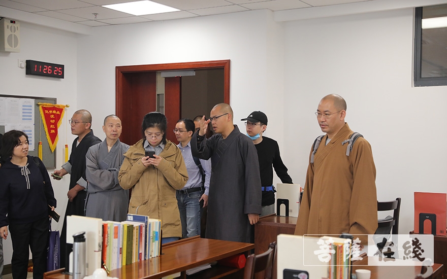 南普陀寺-厦门南普陀寺法尊法师一行赴浙江佛学院交流学习