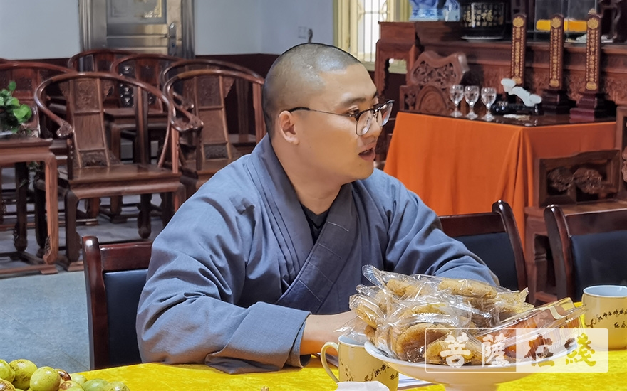 湖南省湘潭县委常委陈卫兵带队赴金霞山龙兴寺解决用水问题