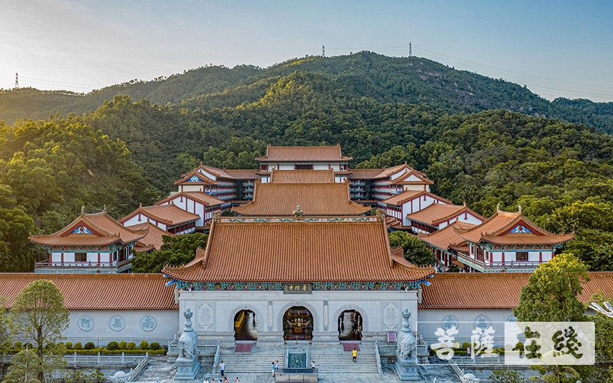 散文诗-国际著名诗人、书画家李垚治参访珠海普陀寺，以散文诗《书僧》留住法喜