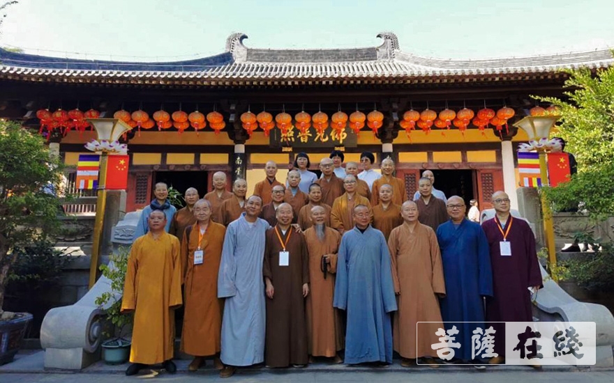 文化-南台岩侧记：闽南佛学院第二届同学毕业三十周年纪念庆典