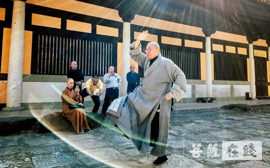 文化-南台岩侧记：闽南佛学院第二届同学毕业三十周年纪念庆典