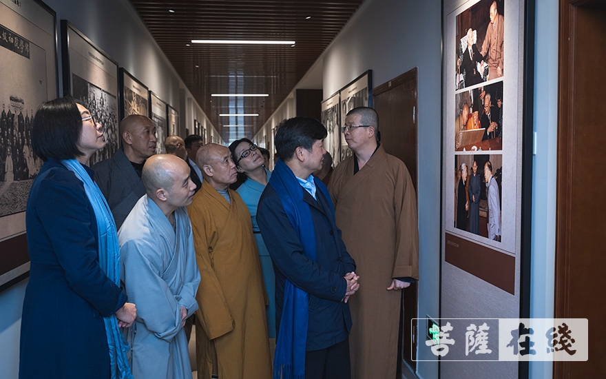 佛教-中国佛教协会人间佛教思想研究基地在浙江佛学院揭牌