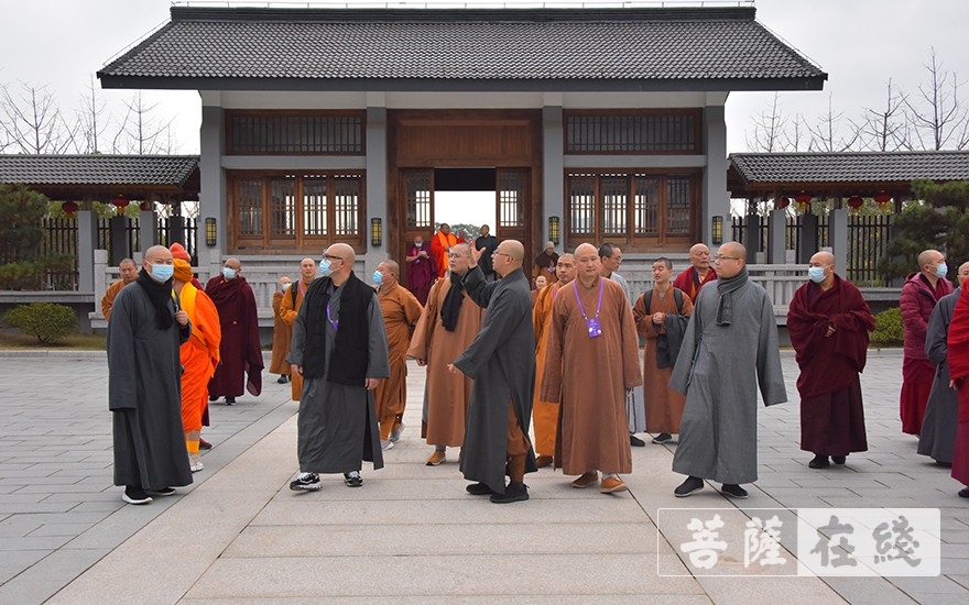佛教-第二届全国佛教院校“优秀教师”获得者一行参访浙江佛学院