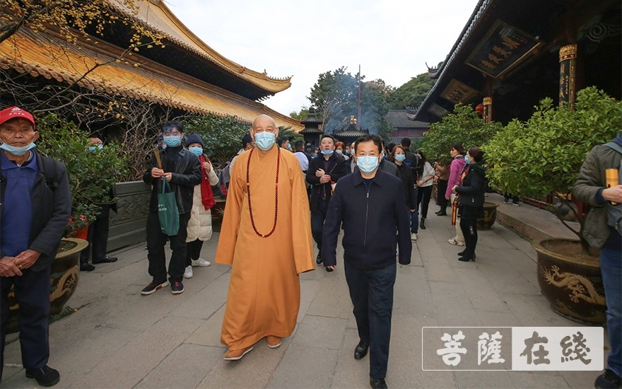 佛教-云南省大理州考察团一行前往普陀山参访交流