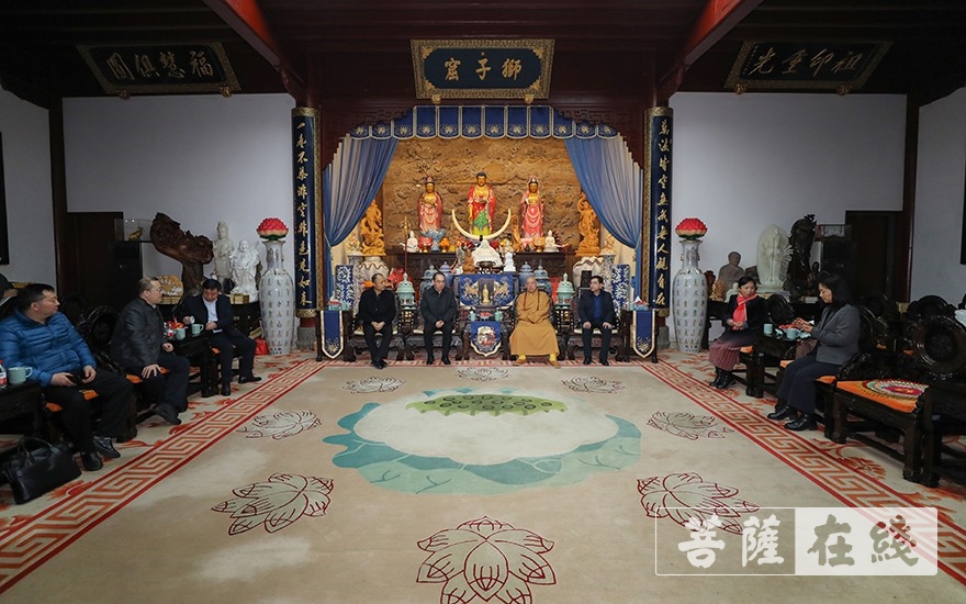 佛教-江苏省民宗委考察团一行前往普陀山考察交流