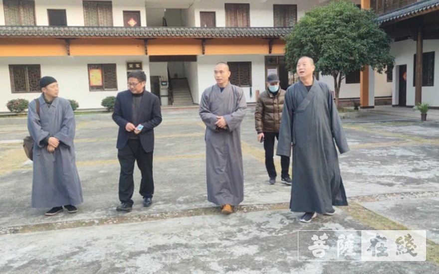 佛教-黄岩区佛教协会举办“天台宗与佛教中国化”文化交流会