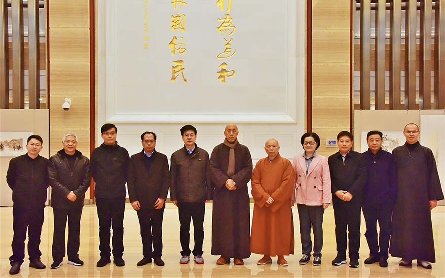 佛教-江苏省镇江市委副书记巩海滨、江苏省佛协会长心澄法师一行赴浙江佛学院考察