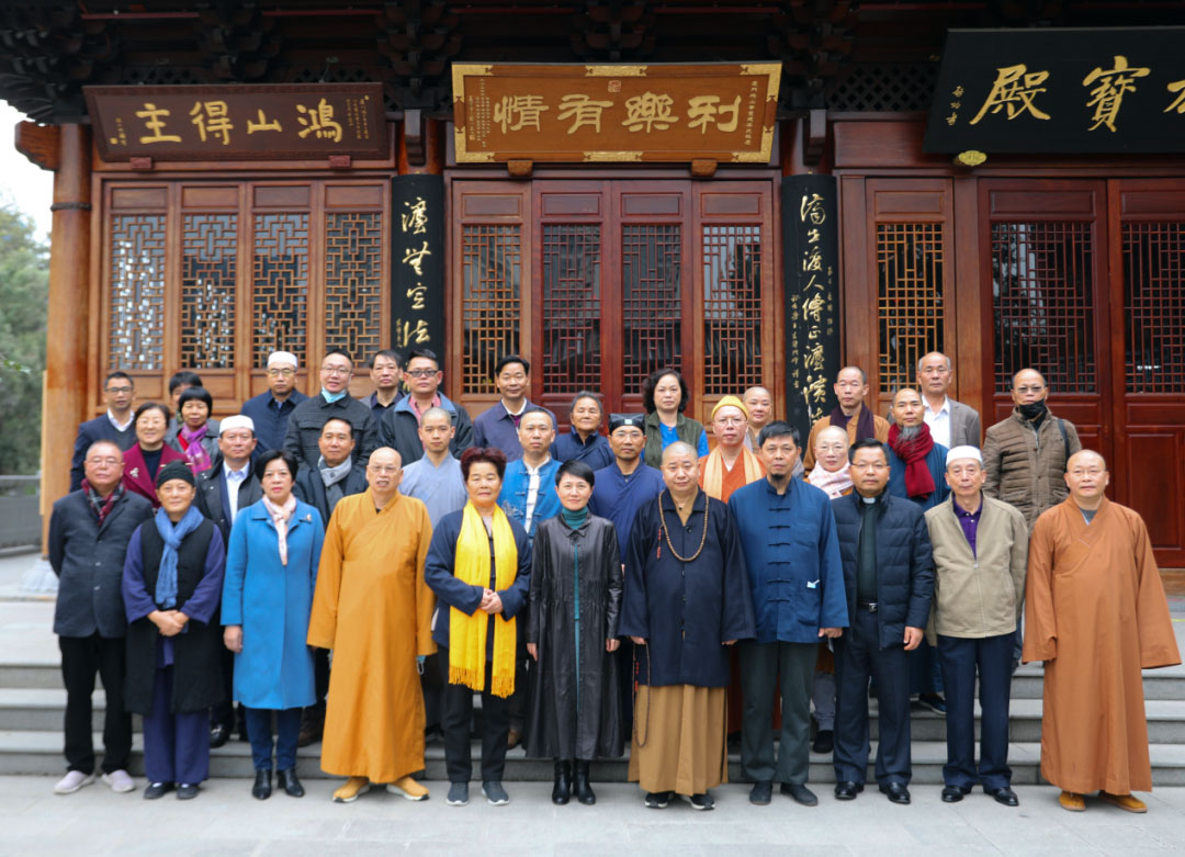 佛教-厦门市佛教协会召开首次全市性宗教团体联席会议