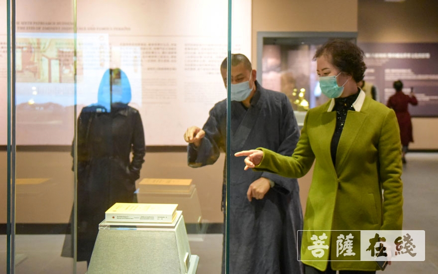 时政-广东省政协民宗委调研组一行赴珠海普陀寺调研