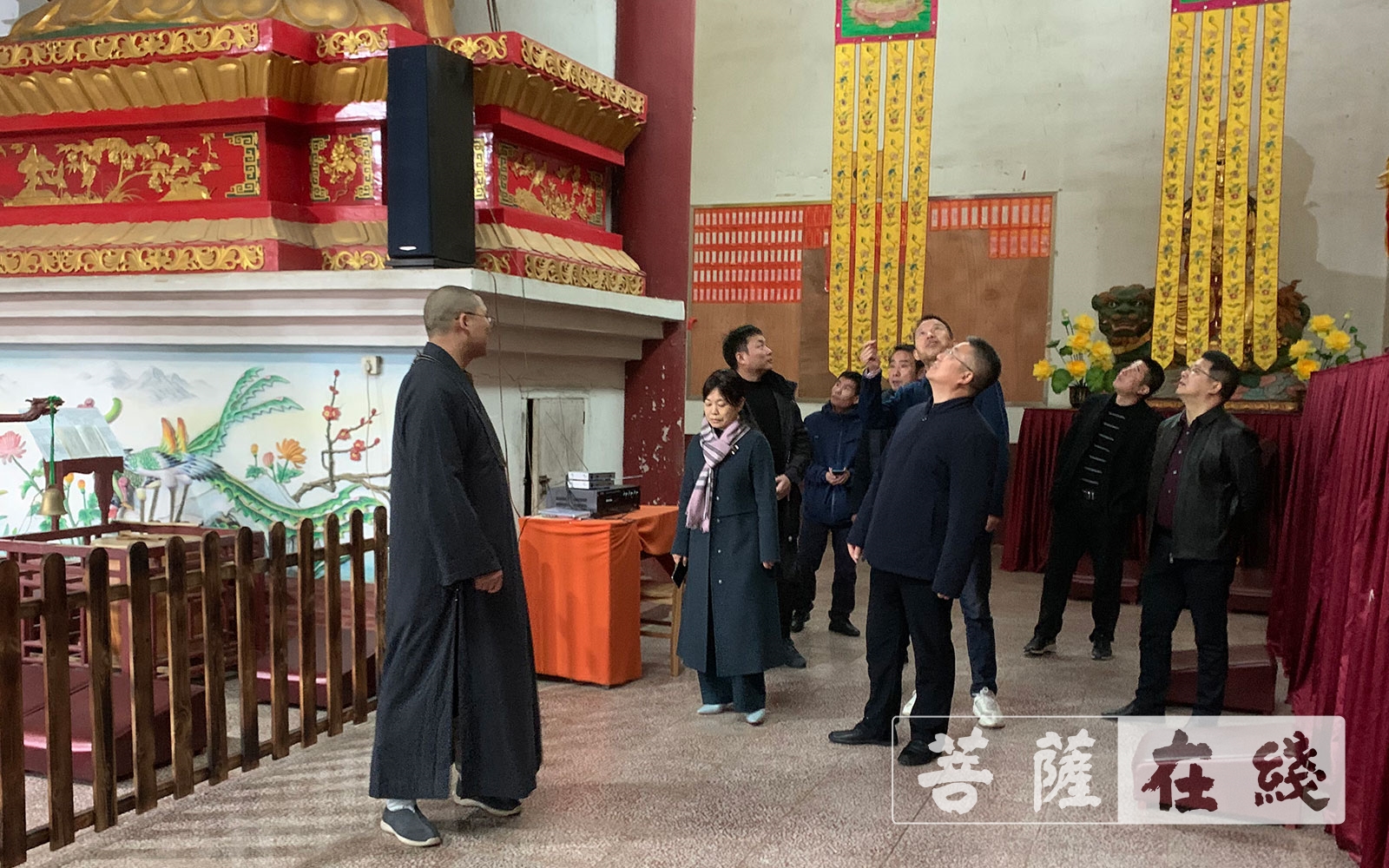 何其雄-湖南省民宗委副主任何其雄一行赴湘潭县龙兴寺调研