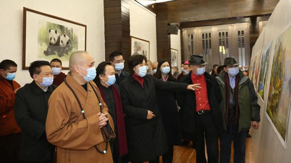 佛教-田向利在乐山调研强调：以坚定文化自信推进宗教中国化行稳致远